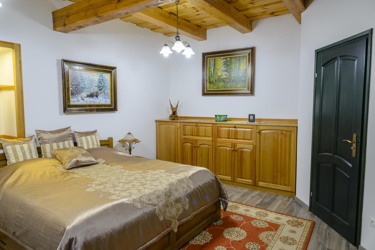 Tündérgyöngye Apartmanház Zirc Exterior foto